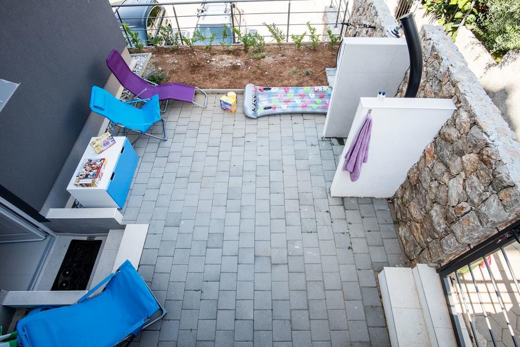 Luxury Spa Apartment Luna Njivice Ruang foto