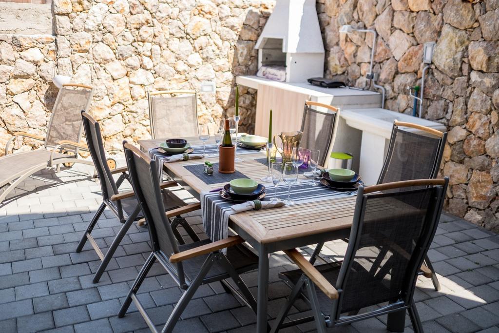 Luxury Spa Apartment Luna Njivice Ruang foto