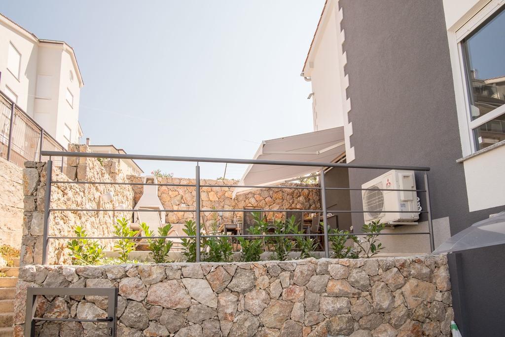 Luxury Spa Apartment Luna Njivice Ruang foto