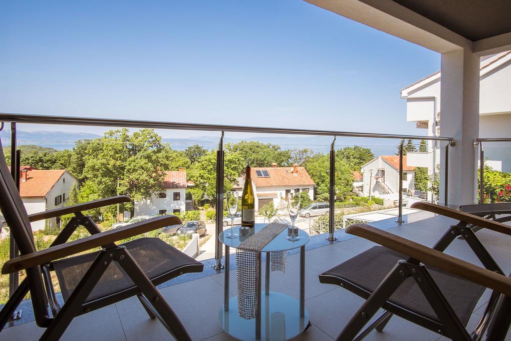 Luxury Spa Apartment Luna Njivice Ruang foto