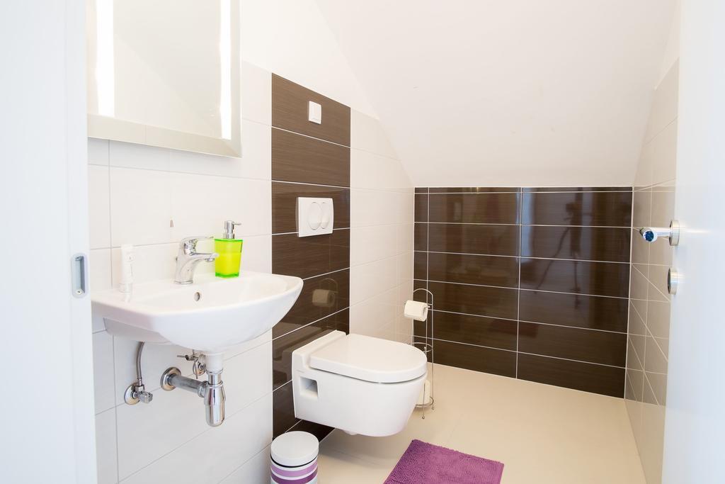 Luxury Spa Apartment Luna Njivice Ruang foto