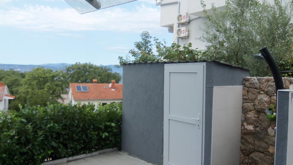 Luxury Spa Apartment Luna Njivice Bagian luar foto